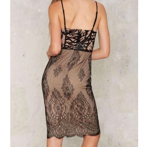 Nasty Gal Collection Sweet Dreams Midi Dress - Picture 3 of 8